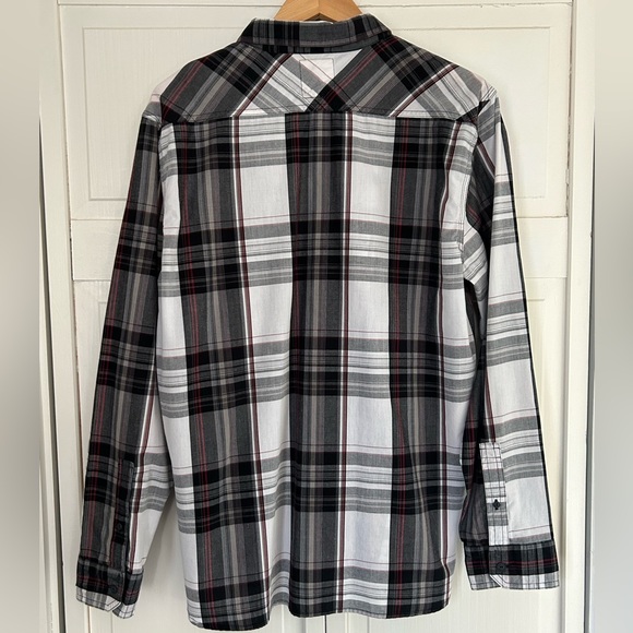 Levi’s Men’s Size L Long Sleeve Button Down Plaid Shirt - Picture 11 of 12